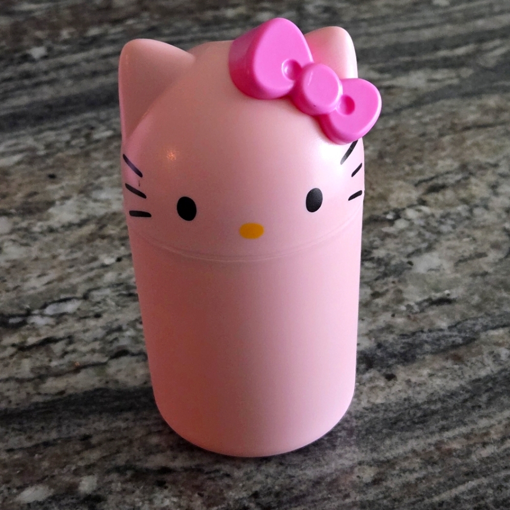 Hello Kitty Pink Humidifier Diffuser - Picture 2 of 2